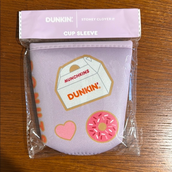 Stoney Clover x Dunkin’ Cup Sleeve - Picture 1 of 5